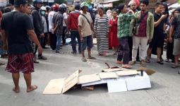 Rem Blong, Truk Hantam Pengendara Motor dan Pejalan Kaki, 4 Orang Tewas di Tempat - JPNN.com