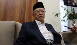 Wapres Ma'ruf Amin Terkenang Kebaikan Gus Sholah - JPNN.com