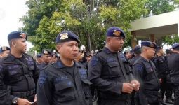 Polda Kepri Kirim 117 Personel Brimob ke Natuna - JPNN.com