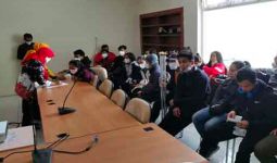 Jatim Pulangkan Puluhan Atlet Indonesia yang Sedang Latihan di China - JPNN.com