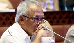 Kepala BNPB Beber Alasan Menteri PUPR Tidak Terjangkit Corona Setelah Kontak dengan Menhub - JPNN.com