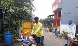 Banjir Surut, Sampah Menumpuk - JPNN.com