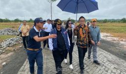 Jelang Kedatangan Presiden Jokowi, Ketua HPN 2020 Auri Jaya Konpers Bersama Menteri Siti - JPNN.com