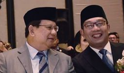 Ridwan Kamil Duduk Berdampingan dengan Prabowo dan Meminta Maaf - JPNN.com