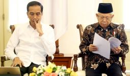 Survei: Jokowi Lebih Memuaskan ketimbang KH Ma'ruf Amin - JPNN.com