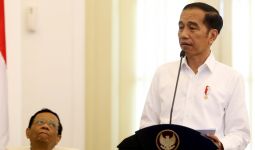 Trubus Berkata Jokowi Terlambat soal Larangan Mudik - JPNN.com