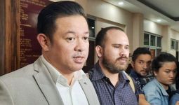 Suami Karen Idol Kesal Dituding Membunuh Anaknya - JPNN.com