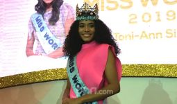 Pengakuan Miss World 2019 setelah Coba Makan Gado-gado - JPNN.com