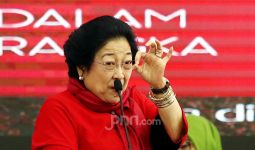Megawati Bangga Indonesia Memiliki Teknik Wastra Terlengkap di Dunia - JPNN.com