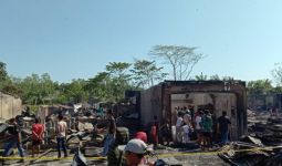 20 Unit Rumah di Desa Ujung Aceh Singkil Ludes Terbakar - JPNN.com