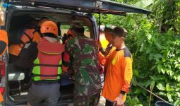 TNI AL Bantu Evakuasi Korban Tragedi Susur Sungai Sempor Sleman - JPNN.com