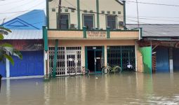 Biasanya Sekali Setahun Banjir Rendam Klinik Milik Dokter Timnas Indonesia, Kini 3 Kali 1 Bulan - JPNN.com