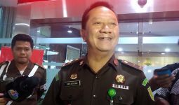 Kejaksaan Agung Tangkap Buron ke-115, Kades Sontoloyo Penilap Anggaran Desa - JPNN.com