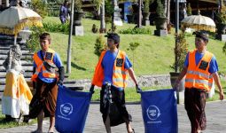 12.500 Sukarelawan Bersihkan Sampah di Bali - JPNN.com