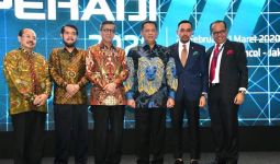 Munas III PERADI, Bamsoet: Advokat Harus Mampu Manfaatkan Kemajuan Teknologi di Bidang Hukum - JPNN.com