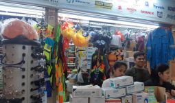 Warga Depok Positif Corona, Pedagang Masker di Jakarta Langsung Pasang Harga Tinggi - JPNN.com