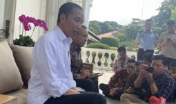 Jokowi Sebut Persediaan Masker 50 Juta - JPNN.com