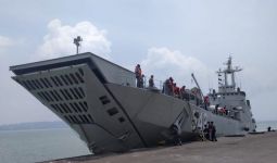 Satuan Kapal Amfibi Gelar Operasi Pengamanan di Wilayah Perbatasan Ambalat - JPNN.com