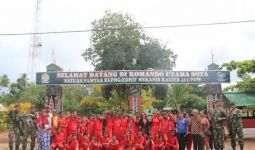 Sambut HUT Kostrad, Satgas Pamtas RI-PNG Gelar Wisata Militer di Kampung Sota - JPNN.com