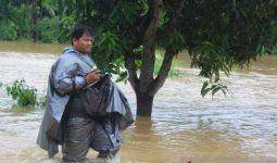 Banjir Terjang Purworejo, Ratusan Warga Terpaksa Mengungsi - JPNN.com