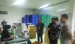 Polda Banten Gerebek Pabrik Masker di Serang - JPNN.com