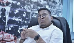 Jangan Rakyat Sendiri Dihalangi Mudik, tetapi WNA Bebas Keluar Masuk Indonesia - JPNN.com