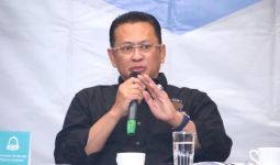 Rupiah Ambyar, Bamsoet Minta Masyarakat Tidak Panik - JPNN.com