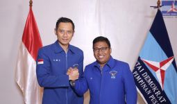 Jokowi Terbitkan Perppu demi Perangi Corona, Irwan Fecho: DPR Harus Tolak! - JPNN.com