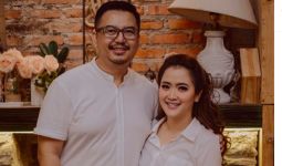 Sering LDR dengan Suami, Vega Darwanti Khawatirkan Ini - JPNN.com