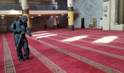 Tak Ada Lagi Kegiatan Ibadah di Masjid Raya Bandung - JPNN.com