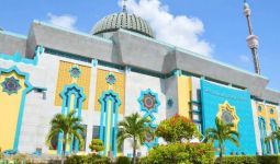 Masjid Raya JIC Tiadakan Salat Berjamaah, Pengurus Jelaskan Dasar Hukumnya - JPNN.com