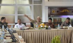 Pantas Saja Mahyeldi Tetapkan Padang KLB Corona - JPNN.com