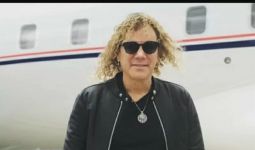 Keyboardist Bon Jovi Positif Corona, Begini Pesannya - JPNN.com