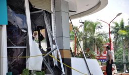 Apa Penyebab Ledakan Hebat di Plaza Ramayana Medan? Polisi Beri Penjelasan Begini - JPNN.com