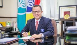 Mohon Doanya Buat Rektor IPB Arif Satria - JPNN.com