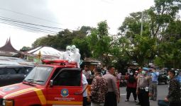 Keluarga Pasien Corona di Bukittinggi Dijemput, Diisolasi di RSAM - JPNN.com