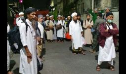 183 Jemaah Masjid Kebon Jeruk Pindah ke RS Darurat Corona - JPNN.com