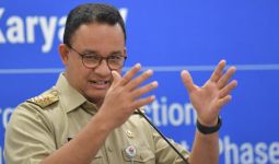 Anies Sebut Angka Kematian Pasien Positif Corona Sangat Mengkhawatirkan - JPNN.com