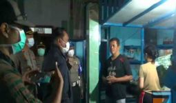 Ini Hukuman untuk 19 Orang Masih Doyan Nongkrong di Warung Kopi - JPNN.com
