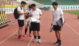 Kondisi Terkini Asisten Pelatih Timnas Gong Oh Kyun setelah Dinyatakan Positif COVID-19 - JPNN.com