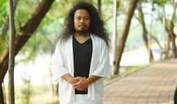 Is Pusakata Sentil Penyanyi Cover Bertarif Rp 50 Juta, Siapa Dia? - JPNN.com