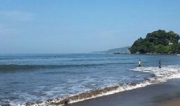 Imbauan Pemerintah Tak Digubris, 2 Wisatawan Bogor Hilang Tenggelam di Pantai Sukabumi - JPNN.com