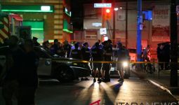 Dokter Melakukan Penembakan Brutal, 13 Orang Tewas, Ngeri! - JPNN.com