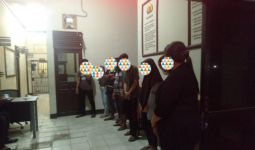 4 Pasangan Remaja Tepergok Tengah Berbuat Terlarang di Warung Remang-remang, nih Fotonya - JPNN.com
