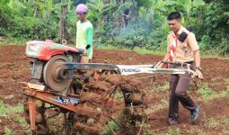 Kementan Siapkan SDM Andal untuk Bisnis Pertanian di Era Milenial - JPNN.com