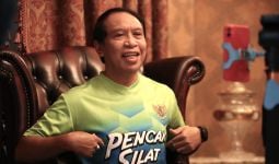 Ngabuburit Ala Menpora bersama Pemeluk Jokowi dan Prabowo di Asian Games - JPNN.com