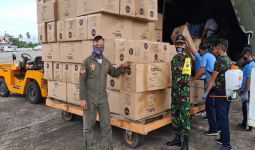 Prajurit TNI Distribusikan APD dengan Jargon Tepat Sasaran - JPNN.com