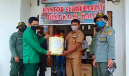 Patut Ditiru, Para Pegawai BKSDA Sultra Kumpul Dana untuk Bantu Warga Sekitar Hutan - JPNN.com