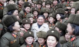 Media Korut Sebut Kamerad Kim Jong-un Bekerja Terus Tanpa Tidur & Libur - JPNN.com