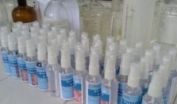 Bebaskan Cukai Etil Alkohol, Bea Cukai Medan Fasilitasi Produksi Hand Sanitizer - JPNN.com